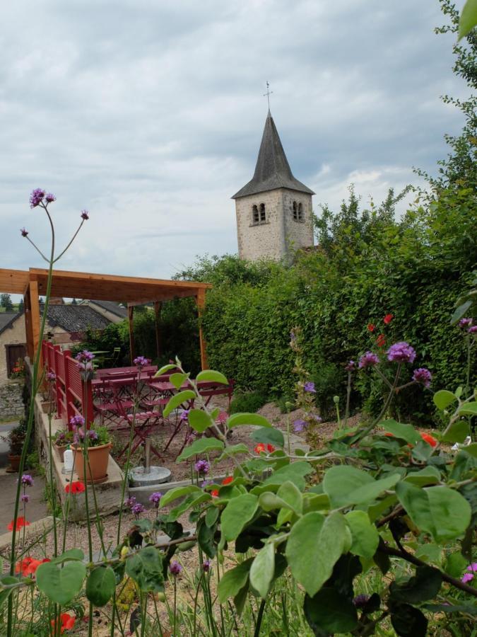 Auberge De Poil Esterno foto