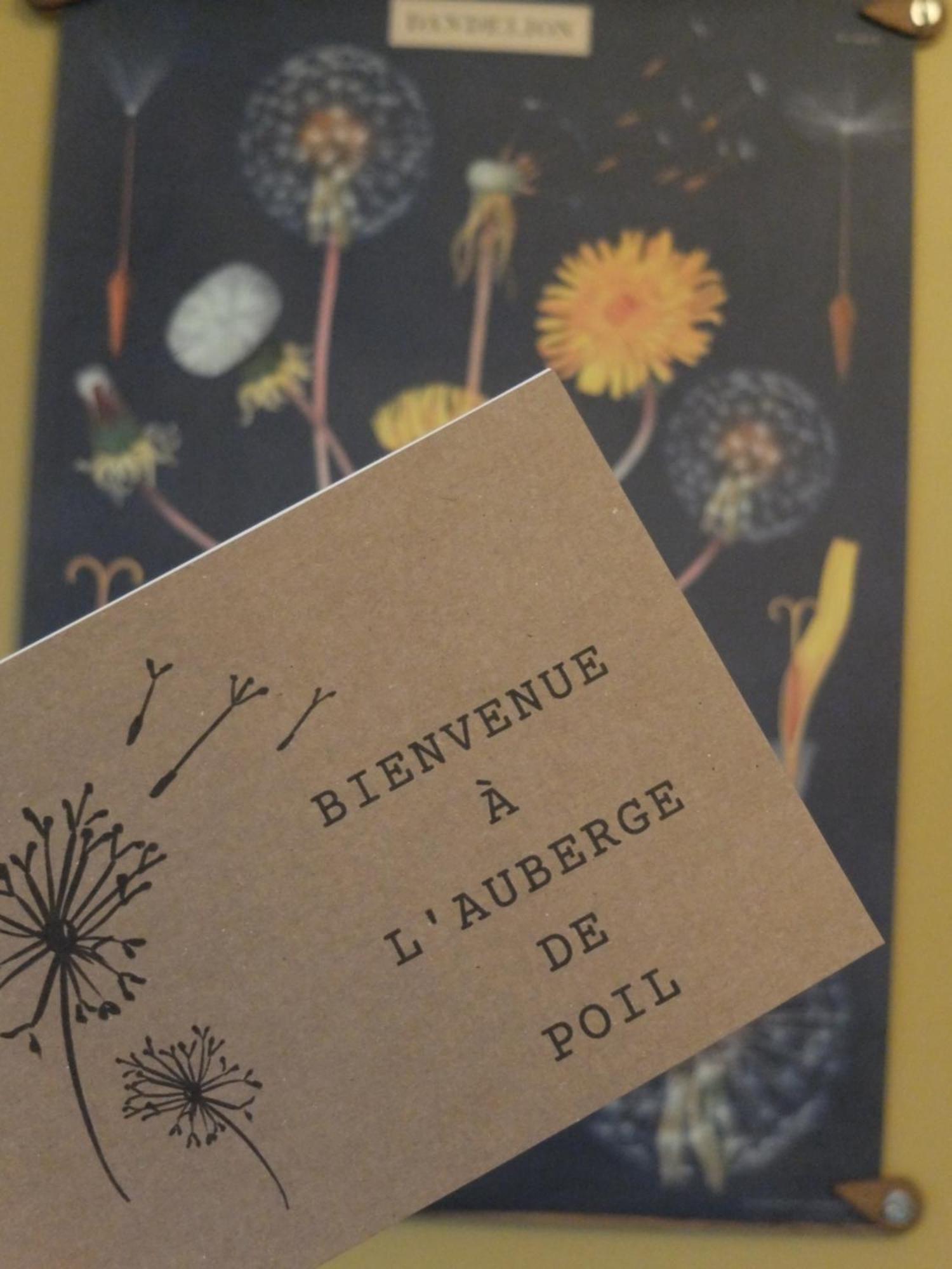 Auberge De Poil Esterno foto